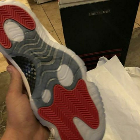 Brand New Never Worn Win like 96 Air Jordan 11s - Picture 5 of 6